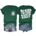 Maglietta verde donna manica corta, top casual collo tondo con stampa veterinaria simpatica - Taglia S / Top / verde retrò