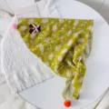 Kids autumn winter floral triangle scarf cotton linen baby bib cute pompom fashion warm. - Floral Green