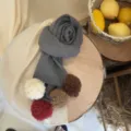 Kinderen grijze gebreide sjaal met kleurrijke pompons winter warme halsdoek schattige nekwarmer - J4 Pom Pom Sjaal-Donkergrijs
