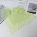 Hellgrüne Sonnenschutz Gesichtsmaske Tuch atmungsaktiv UV Schutz Gesichtsbedeckung Sommer. - Frischgrün
