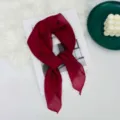 Foulard quadrato in seta rosso vino donna, sciarpa leggera collo, elegante fascia per capelli. - Borgogna