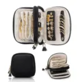 Sac de rangement de bijoux de voyage portable avec compartiments zippés et rouleaux. - Noir