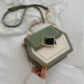 Sac bandouliere chic vert et blanc pour femme, elegante sacoche mode automne hiver. - Vert