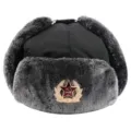 Sowjetische Abzeichen Ushanka Mütze dicke winddichte wasserdichte Winter warme Mütze mit Ohrenklappen - Einheitsgröße / Schwarz + Sowjetisches Abzeichen