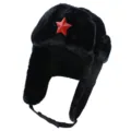 Schwarze Plüsch Ushanka Mütze mit rotem Stern Abzeichen, winddichte Wintermütze outdoor. - Einheitsgröße / Schwarz mit rotem fünfzackigem Stern