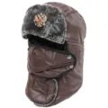 Chapeau bomber ushanka en cuir marron d'hiver avec fausse fourrure et masque, chaud pour l'extérieur. - Taille unique / Café + Badge Aigle à Deux Têtes