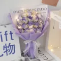 Purple soap rose flower bouquet with fairy lights romantic gift for Valentine's Day and birthday. - 19 Roses Lilac Purple With Light Gift Bag / Lilac Purple