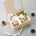 Set regalo di San Valentino con bouquet di rose artificiali e diffusore di aromi per la casa. - Scatola Regalo per Aromaterapia Champagne Nobile