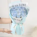 Ramo de rosas de jabón en azul y blanco, regalo romántico perfecto para el Día de San Valentín. - Ramo de 19 Rosas / Con Luces y Bolsa Ventana / Azul Hielo