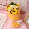 Bellissimo bouquet di fiori di sapone artificiali con rose gialle girasole regalo san valentino - Girasole e 3 Rose Scatola Regalo / Altezza circa 18cm / giallo limone