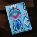 Detalle de cuaderno de tela estilo étnico con cubierta de patrón azul y costuras finas. - Azul cielo