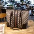 Sac cabas fourre-tout pour femme d'inspiration vintage avec une grande capacité et des anses. - Abricot