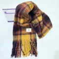Gemütlicher Mohair Karos Fransen Schal für Damen, warmer retro Blockstreifen Winterschal. - Kaffegelb