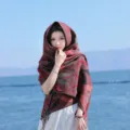 Bohemian style women paisley print shawl, cozy imitation cashmere scarf for travel, red. - YF357 Black