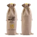 Sacchetto regalo per bottiglia di vino in juta con coulisse per festa di 35o compleanno. - 35° Compleanno (Naturale/Rosso Vino)