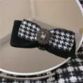 Μαύρο και λευκό κλιπ μαλλιών πιε ντε πουλ κομψός φιόγκος με αξεσουάρ στρας - Κλιπ πάπιας με σχέδιο πιε-ντε-πουλ