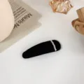 Black velvet pearl hair clip for women, sweet cute minimalist bangs clip daily hair accessories. - 13#
