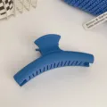 Morsetto per capelli blu opaco fermaglio squalo minimalista per donne elegante accessorio - Dritto Scuro A