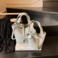 2025 neue koreanische Nische Handtasche Eimer Tasche Mode populär Umhängetasche Pendeln - Blau