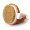 Cepillo corporal seco de madera grande con cerdas naturales de jabalí y correa para baño y masaje - Madera de Loto Redonda Cerdas Medias