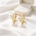 Magníficos pendientes de aro geométricos con circonitas flor chapados en oro para mujer. - Estilo Flor de Cuatro Pétalos Geométrico (Chapado Oro 14K)