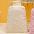 Strukturierter, gestrickter Badeschrubber in Beige, weich für die tägliche Körperpflege. - Badeschrubber / Gebrochenes Weiß