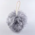 Gran puf de ducha gris esponja de baño de malla con cordon para la limpieza corporal diaria - Gris