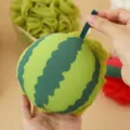 Mignonne éponge de douche filet motif pastèque avec sangle de suspension pour le bain exfoliant. - Vert Pastèque