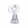 Vue détaillée de la figurine d'ange en cristal transparent avec coupe à facettes scintillante. - Ange Transparent / 40x25x80mm