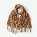 Sciarpa con nappine effetto cashmere color cammello classica, scialle lungo elegante donna. - Cammello