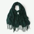 Écharpe verte foncée en fil flammé à franges, châle élégant effet cachemire pour femmes. - Vert Foncé