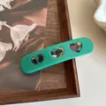 Detalle de pinza para el cabello de acetato verde con diseño de corazón hueco, pasador elegante. - 9cm / Azul cielo