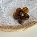 Pinza de pelo con flor carey, diseño floral ámbar translúcido elegante para peinados. - 3.7cm / Esmaltado Marmoleado