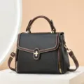Elegante borsa a mano da donna a tracolla con bordi a contrasto e dettagli dorati. - Splicing Nero e Caffè