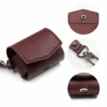 Housse de protection AirPods en cuir PU bordeaux avec porte-clés métallique et port de charge - Bordeaux
