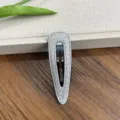 Pinza de pelo con brillantitos plateados para mujer, horquilla minimalista elegante. - Lágrima Hueca de Plata