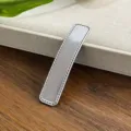 Moderna pinza de pelo de cuero rectangular con borde de metal plateado bonita horquilla - Cuero Plateado Cuadrado