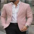 Détail de blazer rose pour homme, veste de costume élégante slim pour fête et affaires. - S / Hauts / Rose