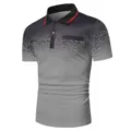 Vista detallada de polo para hombre de manga corta con patrón de puntos degradados y cuello. - M / Tops / Gris
