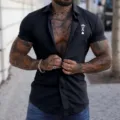 Men's Black Short Sleeve Slim Fit Lapel Button Down Shirt with King Spades Chest Print - S / Tops / Black