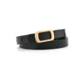 Élégante ceinture en cuir noir avec boucle dorée, accessoire de taille fin pour robe. - Boucle Carrée Simple / Noir