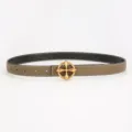 Ceinture en cuir double face élégante pour femme avec boucle dorée croix antique. - Boucle Métal Croix Fleur / 100cm / Gris foncé