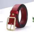 Rode lederen damesriem met metalen vierkante gesp, stijlvol minimalistisch taille-accessoire. - Koperen Gesp - Rood