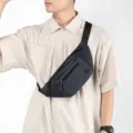 Herren Freizeit Sling Bag multifunktional wasserdicht Brusttasche Umhängetasche Alltag. - Dunkelblau