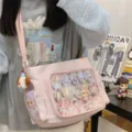 Bolso bandolera Ita rosa con ventana transparente, bolso kawaii para chapas de anime. - Rosa Con Colgante