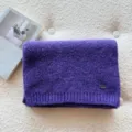 Écharpe tricotée en mélange de laine violette douillette, accessoire d'hiver chaud et doux. - 160cm / Violet
