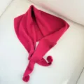 Écharpe triangulaire en tricot avec pompons pour femme, foulard chaud d'hiver en mélange de laine. - Rose Framboise