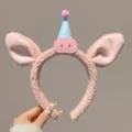 Schattige pluche dierenoren haarband met feestmuts, roze lamswol haartoebehoor voor dames. - Varken Haarband