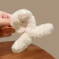 Pinza de pelo beige peluda para mujer, gancho de felpa suave para peinado de otoño e invierno. - 1# Blanco crema