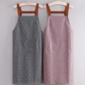 Delantal de cocina impermeable con bolsillos, elegante ropa de trabajo para el hogar. - Set De 2 Piezas Correa De Cuero Extendida Gris Y Rosa